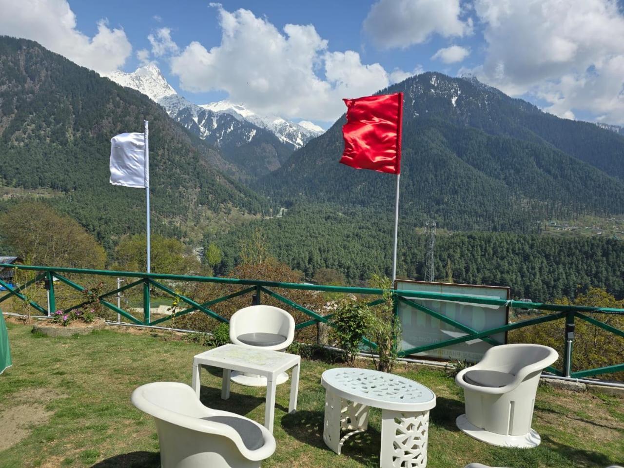 Cliff Cottage Pahalgam, Kashmir Batakut Eksteriør billede