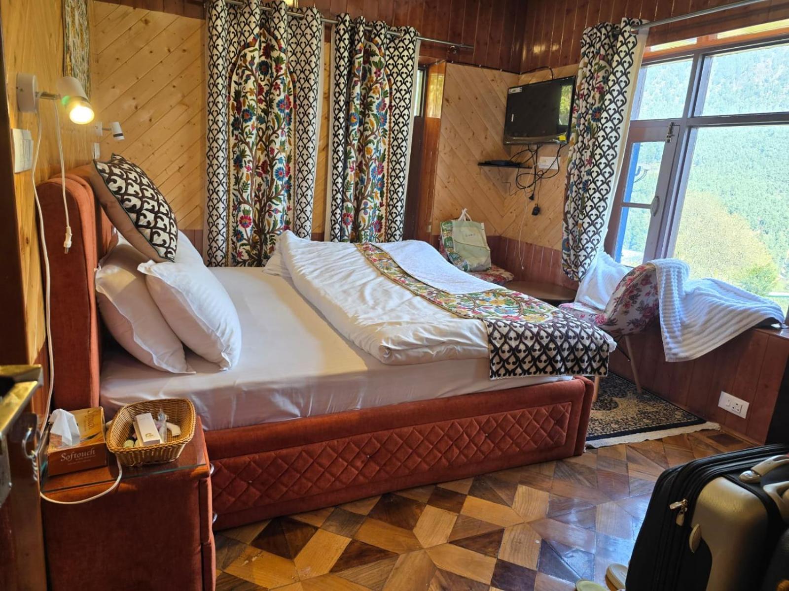 Cliff Cottage Pahalgam, Kashmir Batakut Eksteriør billede