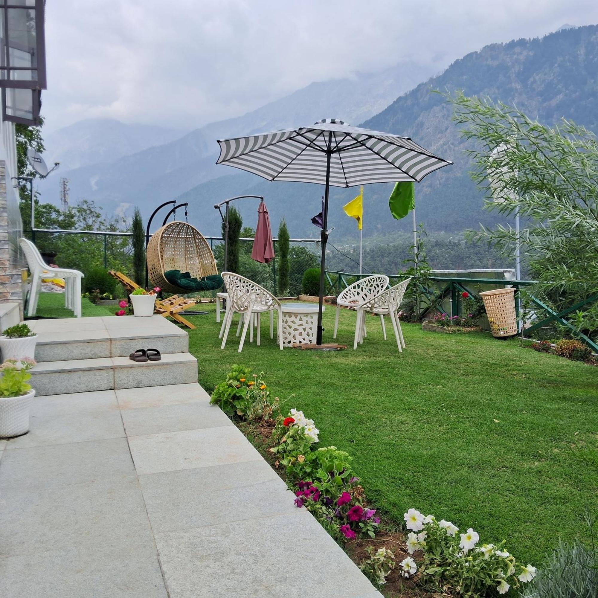 Cliff Cottage Pahalgam, Kashmir Batakut Eksteriør billede
